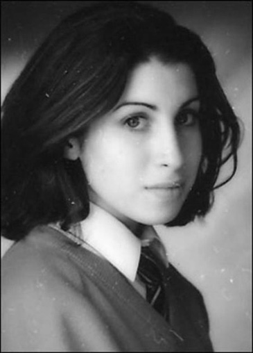 Amy WInehouse as a schoolgirl