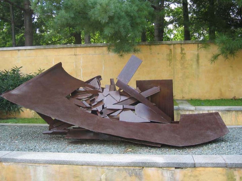 curators-walk-e2809cpotpourrie2809d-by-anthony-caro2